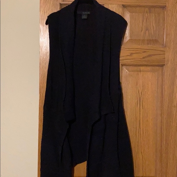 Sweater vest - Picture 1 of 3